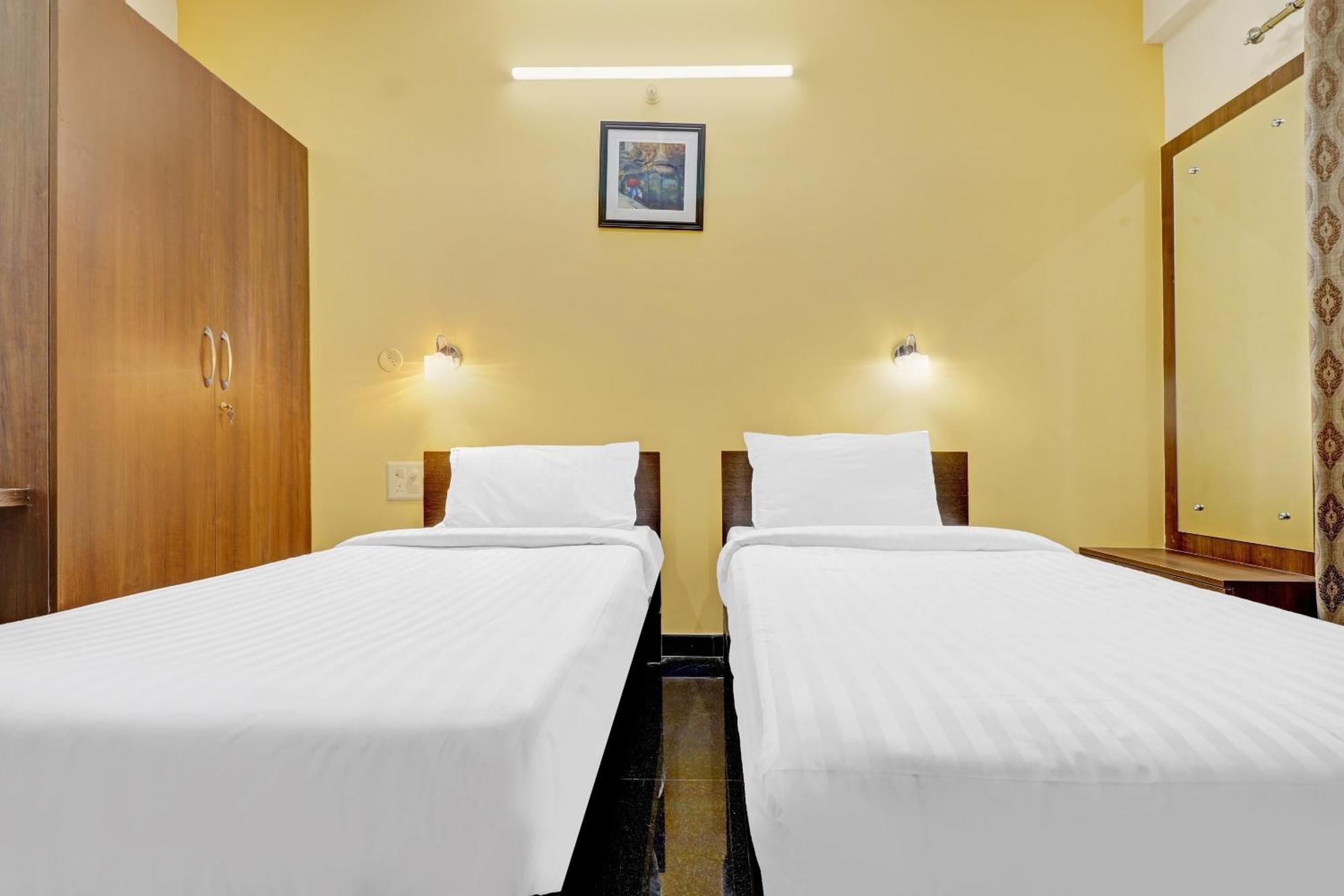 Capital O R R Residency Hotel Bangalore Exterior photo