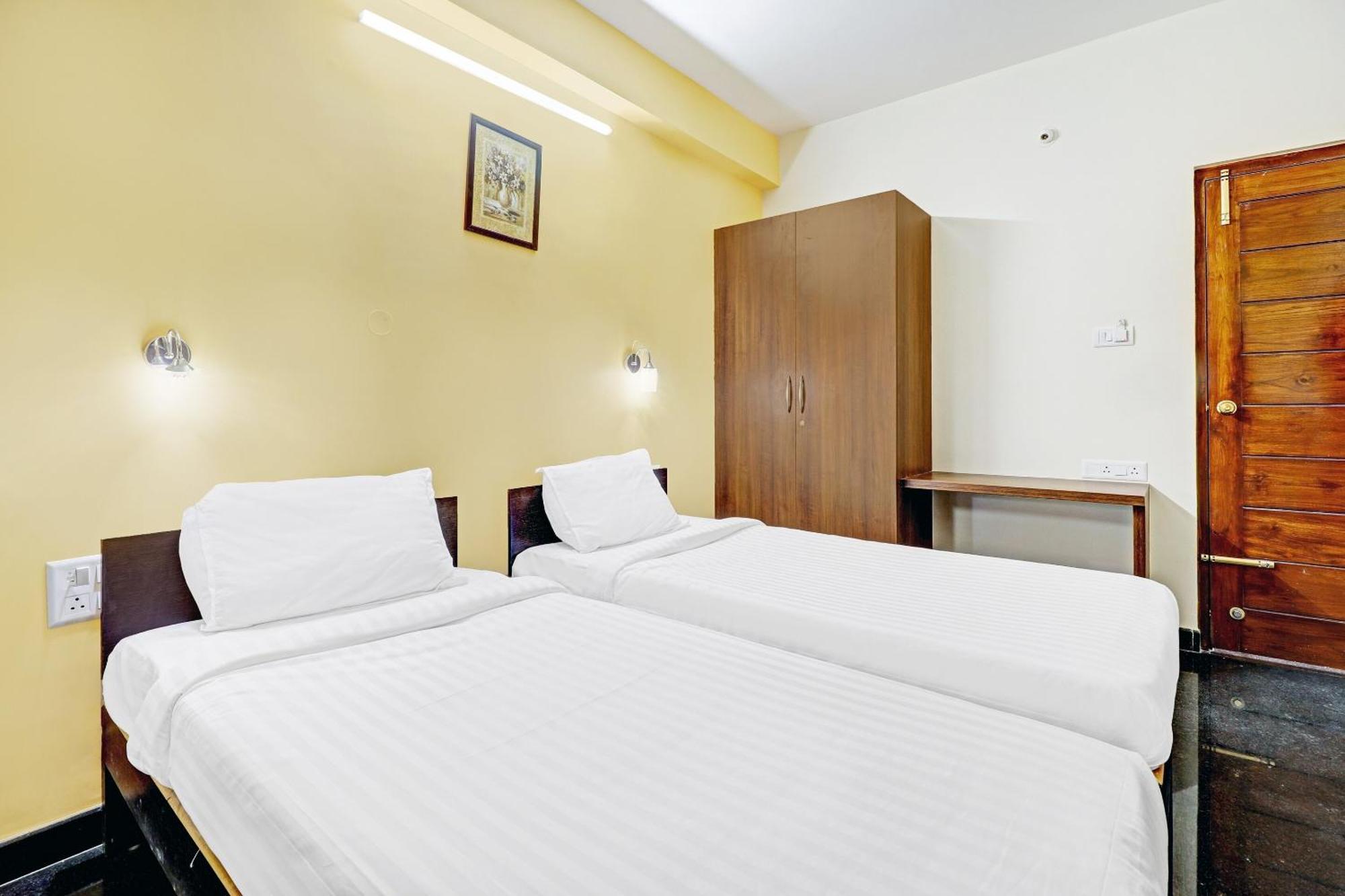 Capital O R R Residency Hotel Bangalore Exterior photo