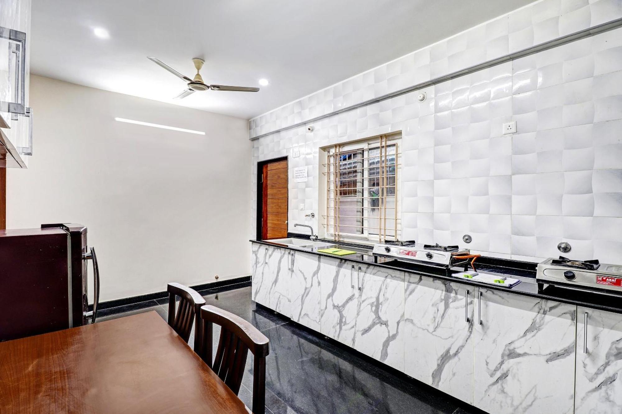 Capital O R R Residency Hotel Bangalore Exterior photo